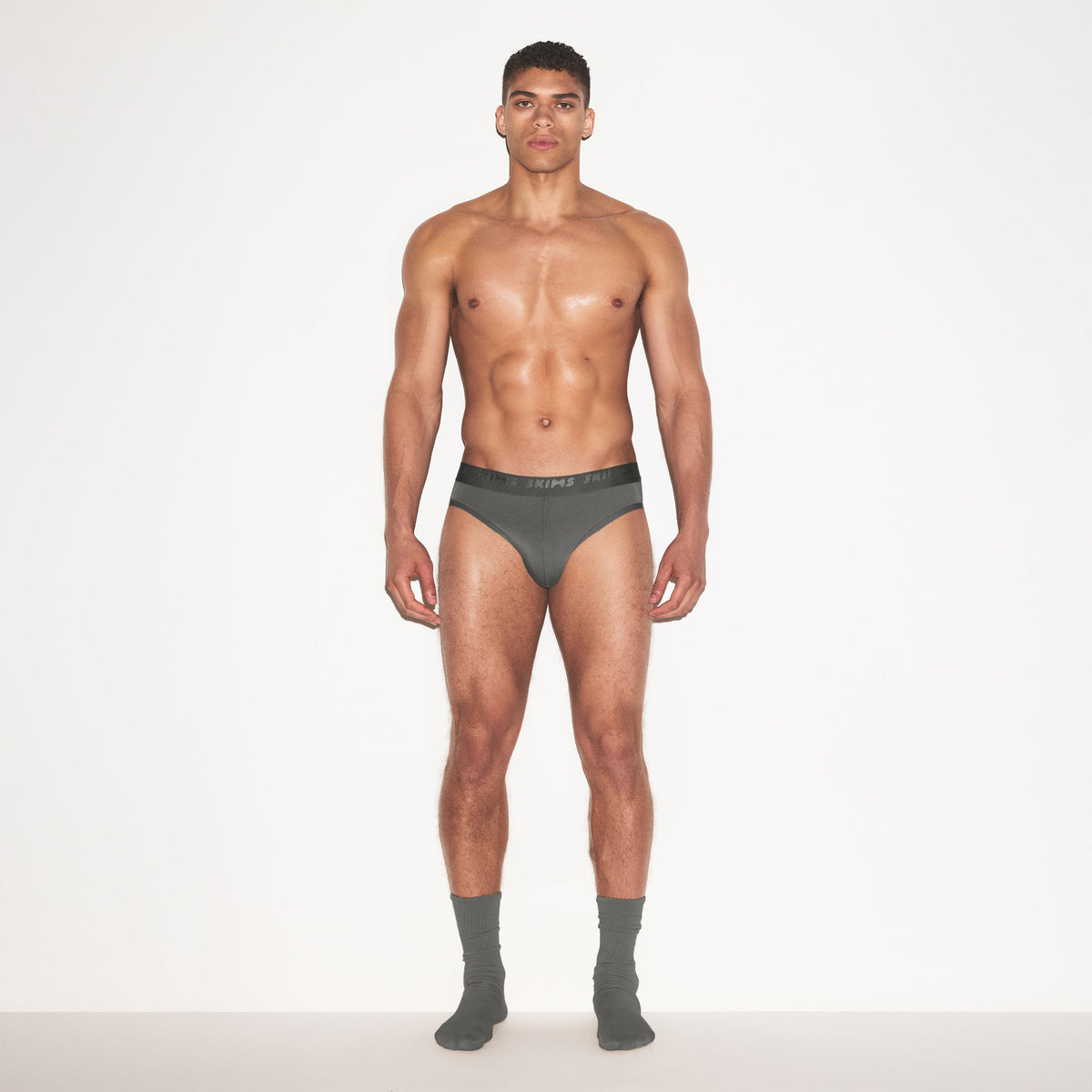 SKIMS STRETCH MENS BRIEF 3-PACK | GUNMETAL MULTI